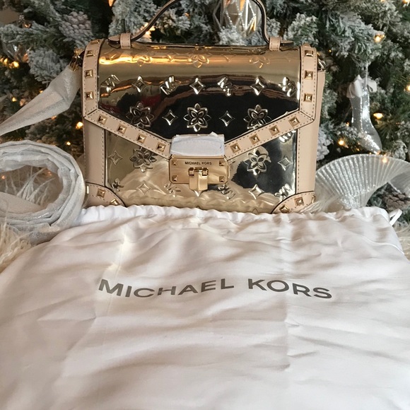 Michael Kors Purse - Picture 9 of 9